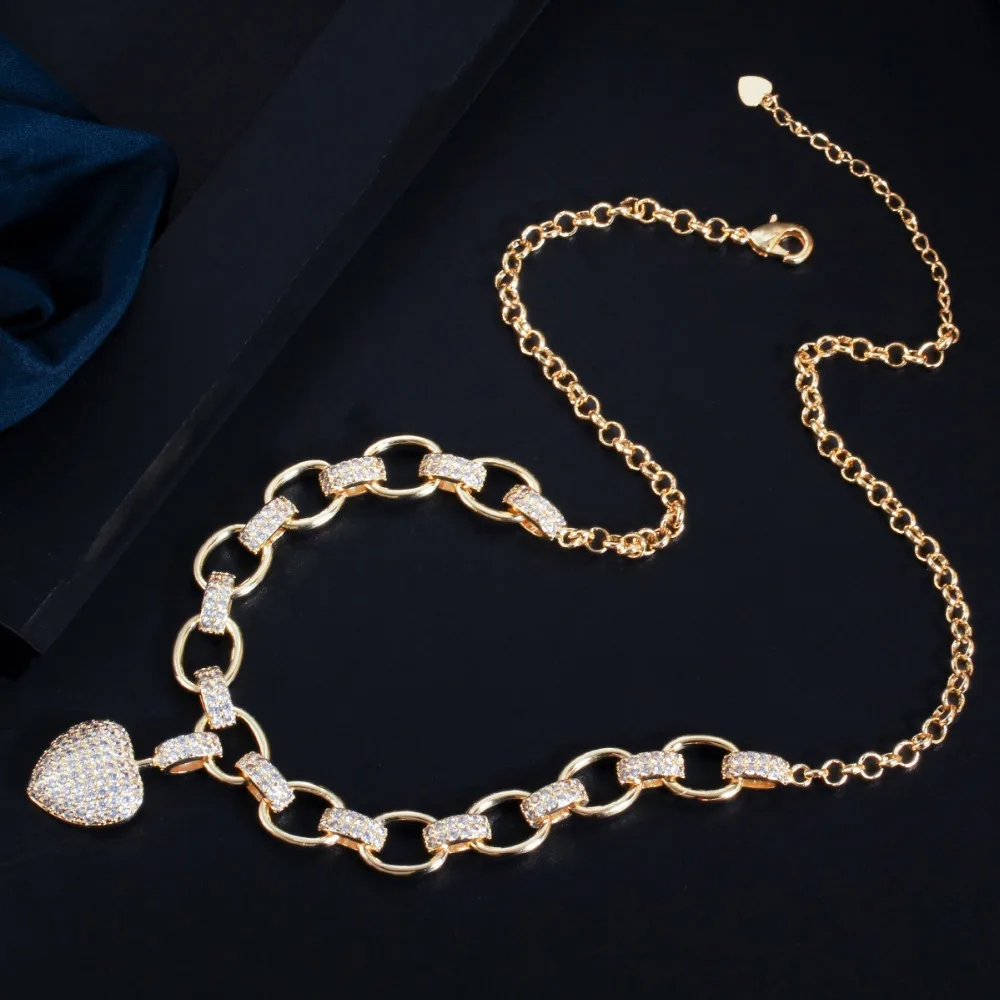 Women's Golden Heart Bracelet and Necklace Set