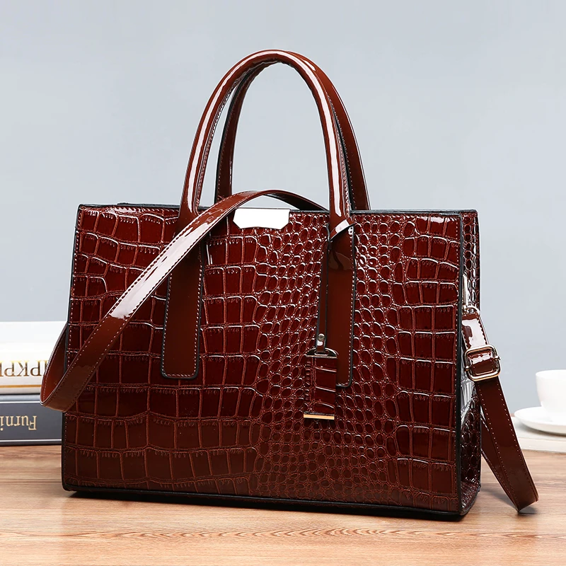 Women's Luxury Crocodile Patterned Handbag