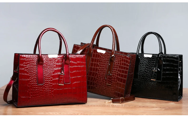 Women's Luxury Crocodile Patterned Handbag